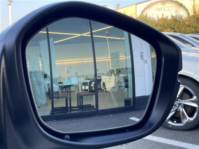 シビック タイプＲ　ワンオーナー・６速ＭＴ車・純正ナビ・バックカメラ・フルセグテレビ・ホンダセンシング・追従型クルーズコントロール・レーンキープアシスト・ブラインドスポットモニター・ＬＥＤヘッドライト・ＥＴＣ２．０（18枚目）