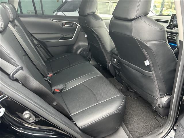 ＲＡＶ４ Ｘ　純正ナビ・フルセグＴＶ・クルーズコントロール（追従走行）・バックカメラ・コーナーセンサー前後・社外フルエアロ（ＲＯＷＥＮ）・ブラインドスポットモニター・レーンキープアシストオートマチックハイビーム（22枚目）