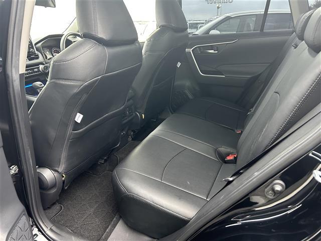 ＲＡＶ４ Ｘ　純正ナビ・フルセグＴＶ・クルーズコントロール（追従走行）・バックカメラ・コーナーセンサー前後・社外フルエアロ（ＲＯＷＥＮ）・ブラインドスポットモニター・レーンキープアシストオートマチックハイビーム（26枚目）