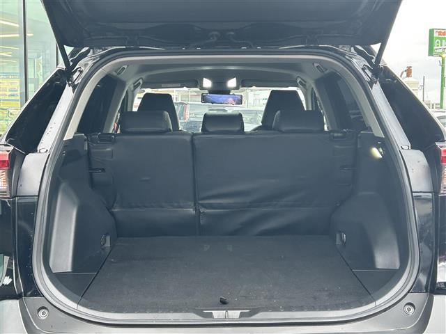 ＲＡＶ４ Ｘ　純正ナビ・フルセグＴＶ・クルーズコントロール（追従走行）・バックカメラ・コーナーセンサー前後・社外フルエアロ（ＲＯＷＥＮ）・ブラインドスポットモニター・レーンキープアシストオートマチックハイビーム（28枚目）