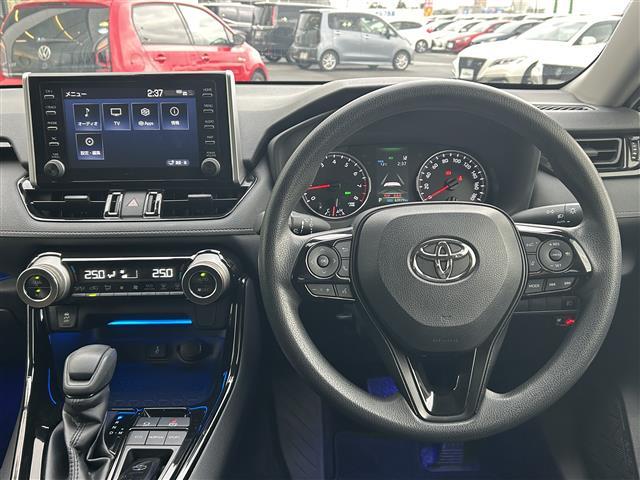 ＲＡＶ４ Ｘ　純正ナビ・フルセグＴＶ・クルーズコントロール（追従走行）・バックカメラ・コーナーセンサー前後・社外フルエアロ（ＲＯＷＥＮ）・ブラインドスポットモニター・レーンキープアシストオートマチックハイビーム（30枚目）