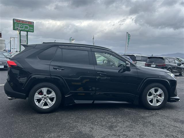 ＲＡＶ４ Ｘ　純正ナビ・フルセグＴＶ・クルーズコントロール（追従走行）・バックカメラ・コーナーセンサー前後・社外フルエアロ（ＲＯＷＥＮ）・ブラインドスポットモニター・レーンキープアシストオートマチックハイビーム（38枚目）