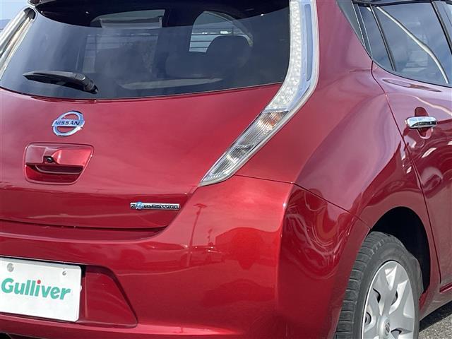 リーフ Ｘ（３０ｋｗｈ）　純正ナビ・バックカメラ・充電ケーブル・シートヒーター・ステアリングヒーター・衝突軽減システム・横滑り防止装・ＥＴＣ・電動格納ミラー・スペアキー・スマートキー・プッシュスタート・取扱説明書・ＬＥＤ（38枚目）
