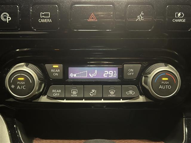 セレナ ｅ－パワー　ハイウェイスターＶ　純正９インチナビＢＴ・フルセグＴＶ・ＣＤ・ＤＶＤ・ＦＭ・ＡＭ・アラウドビューモニター・両側パワースライドドア・純正ドライブレコーダー前後・コーナーセンサー・クルコン・ＬＥＤヘッドライト・オートライト（6枚目）