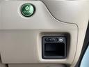 Ｇ・Ａパッケージ　ＣＴＢＡ☆純正ナビ☆ＣＤ／ＤＶＤ／ＤＴＶ／Ｂｌｕｅｔｏｏｔｈ☆バックカメラ☆ＨＩＤオートライト☆ステアリングスイッチ☆ＥＴＣ☆スマートキー☆スペアキー　☆プッシュスタート　☆純正フロアマット（14枚目）