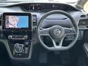 セレナ ｅ－パワー　ハイウェイスターＶ　プロパイロット　純正１０インチナビ　ＤＶＤ／Ｂｌｕ－ｒａｙ／ＤＴＶ／Ｂｌｕｅｔｏｏｔｈ　アラウンドビューモニター　純正フリップダウンモニター　両側パワースライドドア　社外ＡＷ付スタッドレス積み込み（5枚目）