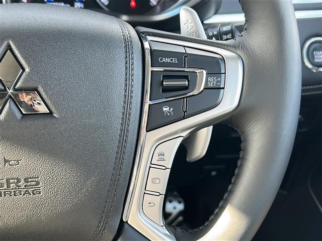 デリカＤ：５ シャモニー　登録済未使用車　ＡＬＰＩＮＥ１１型ナビ　ＡＩＰＩＮＥ１２．８型後席モニター　全周囲カメラ　両側電動　ＢＳＭ　ハンドルヒーター　パワーバックドア　シートヒーター　ＡＣ１００Ｖ充電　ＵＳＢ　ＬＥＤ　禁煙車（18枚目）