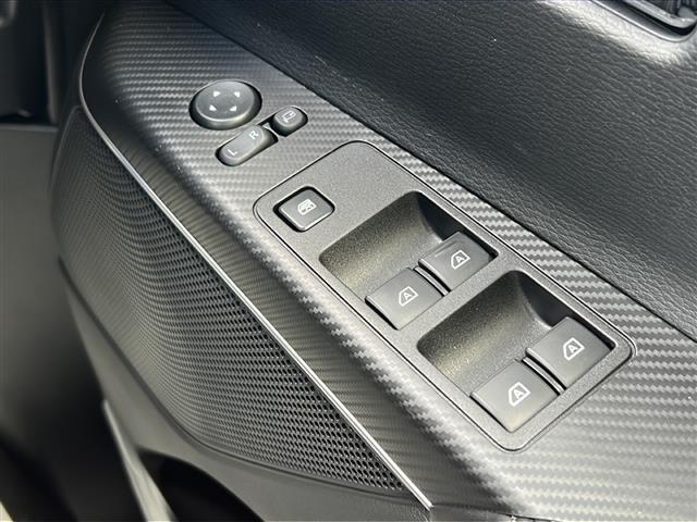デリカＤ：５ シャモニー　登録済未使用車　ＡＬＰＩＮＥ１１型ナビ　全周囲　ＢＳＭ　ＡＣ１００Ｖ充電　ＵＳＢ　スペアキー　ハンドルヒーター　シートヒーター　パワーシート　パワーバックドア　両側電動　ＬＥＤ　オートハイビーム　禁煙（20枚目）