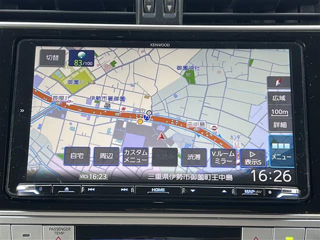ランドクルーザープラド ＴＸ　社外９型ナビ　バックカメラ　サンルーフ　ビルトインＥＴＣ　スペアキー　前後コーナーセンサー　レーダークルーズコントロール　レーンキープアシスト　純正フロアマット　ＬＥＤ　オートハイビーム　禁煙車（5枚目）