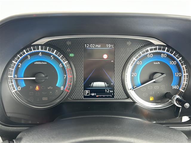 デリカミニ Ｔ　プレミアム　届出済未使用車　全周囲　マイパイロット　デジタルインナーミラー　スペアキー　前席シートヒーター　ハーフレザーシート　両側電動　前後コーナーセンサー　ハンドルヒーター　レーダークルーズコントロール（8枚目）
