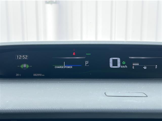 ステップワゴンスパーダ スパーダハイブリッド　Ｇ　ホンダセンシング　純正ナビ　バックカメラ　純正フリップダウンモニター　ビルトインＥＴＣ　両側電動　前方ドラレコ　　コーナーセンサー　スペアキー　ＵＳＢ給電　レーダークルーズコントロール　ＬＥＤ　ウォークスルー　禁煙車（13枚目）