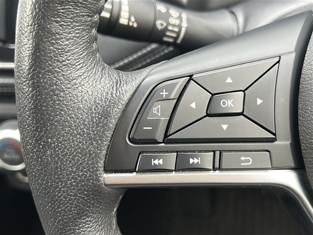 キックス Ｘ　社外ナビ　バックカメラ　ビルトインＥＴＣ　前席シートヒーター　ステアリングヒーター　前方ドライブレコーダー　前後コーナーセンサー　プロパイロット　レーダークルーズコントロール　ＵＳＢ給電ポート　禁煙車（12枚目）