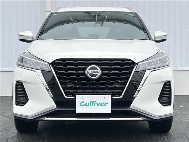 キックス Ｘ　社外ナビ　バックカメラ　ビルトインＥＴＣ　前席シートヒーター　ステアリングヒーター　前方ドライブレコーダー　前後コーナーセンサー　プロパイロット　レーダークルーズコントロール　ＵＳＢ給電ポート　禁煙車（33枚目）