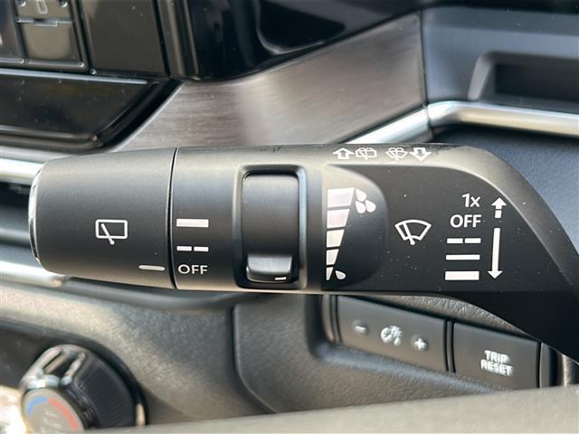 オーラ G 純正9型ナビ 全周囲 BSM デジタルインナーミラー スペアキー 前後コーナーセンサー 前後ドライブレコーダー ハーフレザーシート パワーシート LEDヘッドライト フロアマット タイプC給電 禁煙車(18枚目)