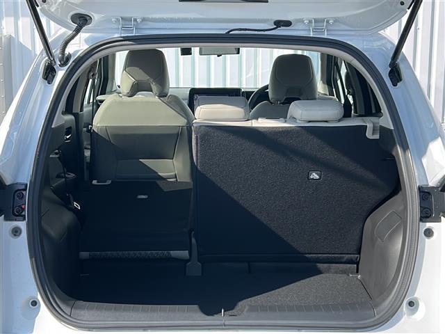 オーラ G 純正9型ナビ 全周囲 BSM デジタルインナーミラー スペアキー 前後コーナーセンサー 前後ドライブレコーダー ハーフレザーシート パワーシート LEDヘッドライト フロアマット タイプC給電 禁煙車(31枚目)