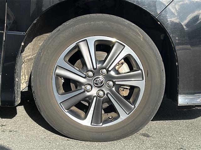 ヴォクシー ＺＳ　煌ＩＩ　社外ナビ　社外１３．３後席モニター　バックカメラ　スペアキー　両側パワースライドドア　ビルトインＥＴＣ　コーナーセンサー　ＵＳＢ給電　クルーズコントロール　ＬＥＤヘッドライト　オートハイビーム　禁煙車（41枚目）