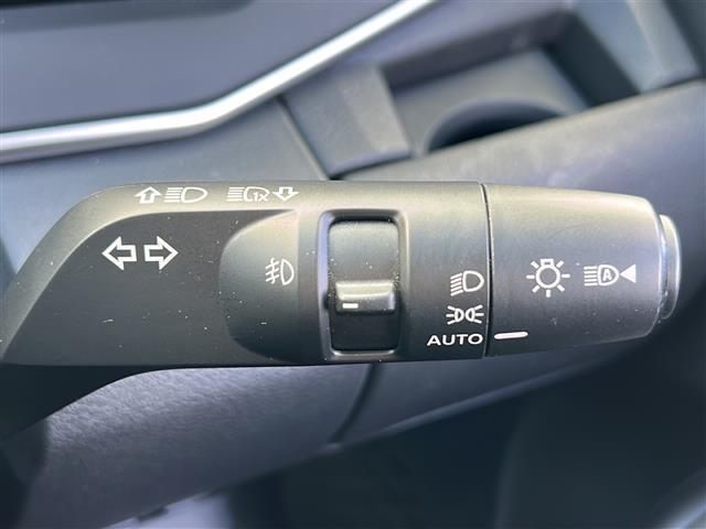 ノート X 純正9型ナビ 全周囲 デジタルインナーミラー ワイヤレス充電器 BSM ビルトインETC2.0 プロパイロット 前後コーナーセンサー スペアキー ドラレコ レーダークルーズコントロール LED 禁煙車(18枚目)