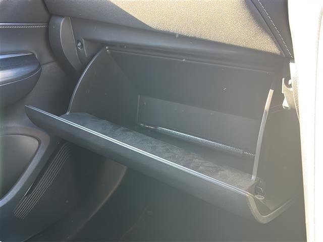 ハリアー Z 純正ナビ 後席モニター JBL BSM デジタルインナーミラー ビルトインETC2.0 パワーバックドア パワーシート 前後クリアランスソナー スペアキー レーダークルーズコントロール LED 禁煙車(24枚目)