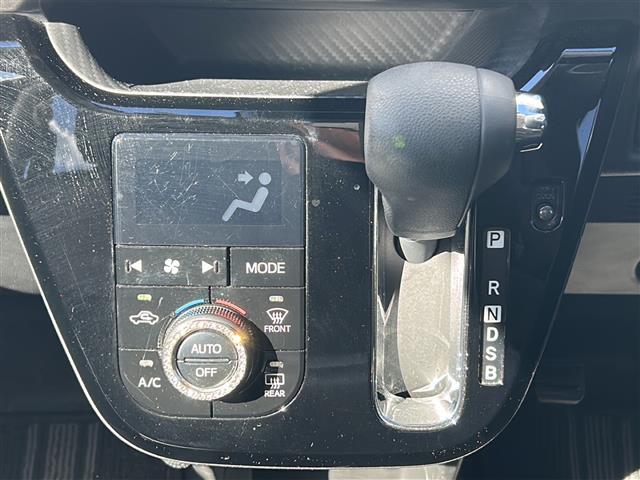 キャスト スタイルG プライムコレクション SAIII 社外ナビ バックカメラ ETC 前後ドライブレコーダー 前席シートヒーター コーナーセンサー USB給電 ハーフレザーシート 革巻きステアリング LED オートハイビーム 純正フロアマット 禁煙車(12枚目)