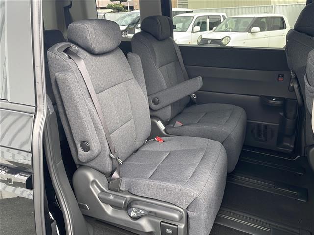 ステップワゴン e:HEVエアー EX 登録済未使用 純正11.4型ナビ バックカメラ BSM 両側電動 パワーバックドア シートヒーター USB タイプC 前後コーナーセンサー レーダークルーズコントロール オットマン スペアキー LED(28枚目)