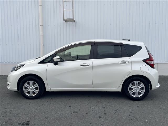 ノート X 純正ナビ 全周囲カメラ ETC 前後コーナーセンサー 前後ドライブレコーダー レーンキープアシスト 衝突軽減ブレーキ 純正フロアマット ステアリングスイッチ オートライト 電動格納ミラー 禁煙車(32枚目)