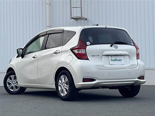 ノート X 純正ナビ 全周囲カメラ ETC 前後コーナーセンサー 前後ドライブレコーダー レーンキープアシスト 衝突軽減ブレーキ 純正フロアマット ステアリングスイッチ オートライト 電動格納ミラー 禁煙車(33枚目)