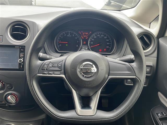 ノート X 純正ナビ 全周囲カメラ ETC 前後コーナーセンサー 前後ドライブレコーダー レーンキープアシスト 衝突軽減ブレーキ 純正フロアマット ステアリングスイッチ オートライト 電動格納ミラー 禁煙車(42枚目)