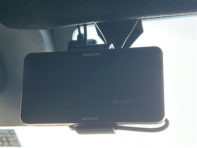 ステップワゴン ｅ：ＨＥＶスパーダ　禁煙　純正１１．４型ナビ　全方位カメラ　ＢＳＭ　前後コーナーセンサー　前後ドラレコ　ビルトインＥＴＣ　スペアキー　両側パワスラ　パワーバックドア　前後シートヒーター　ＵＳＢ給電　ＡＣＣ　ＰＣＳ（8枚目）