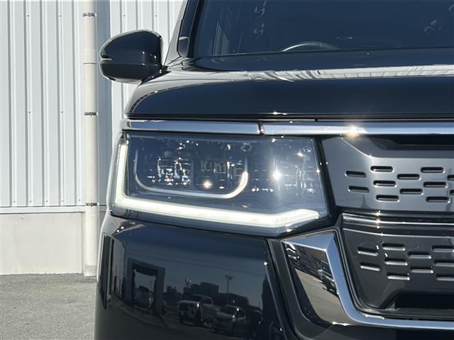 ステップワゴン ｅ：ＨＥＶスパーダ　禁煙　純正１１．４型ナビ　全方位カメラ　ＢＳＭ　前後コーナーセンサー　前後ドラレコ　ビルトインＥＴＣ　スペアキー　両側パワスラ　パワーバックドア　前後シートヒーター　ＵＳＢ給電　ＡＣＣ　ＰＣＳ（37枚目）