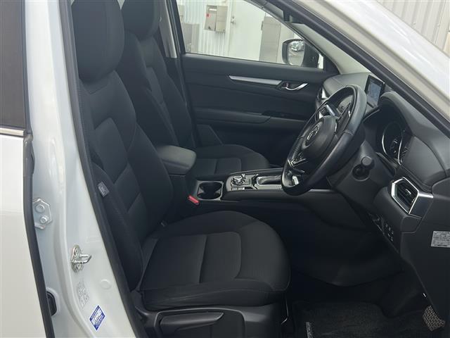 ◆ガリバー伊勢店では全メーカー全車種からミニバン／ＳＵＶ／輸入車など豊富なラインナップのお車をご用意♪実際運転するときの車の大きさ、乗りやすさなどを実際に比べて体感できます！