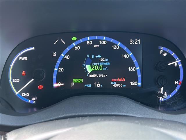 ヤリスクロス ハイブリッドZ 純正ナビ 全周囲 ビルトインETC 前席シートヒーター パワーシート パワーバックドア USB給電 前後コーナーセンサー スペアキー ハーフレザーシート レーダークルーズコントロール LED 禁煙車(10枚目)