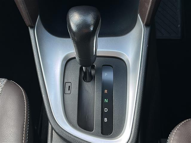 ヤリスクロス ハイブリッドZ 純正ナビ 全周囲 ビルトインETC 前席シートヒーター パワーシート パワーバックドア USB給電 前後コーナーセンサー スペアキー ハーフレザーシート レーダークルーズコントロール LED 禁煙車(13枚目)