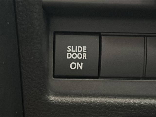 ワゴンRスマイル ハイブリッドX シートヒーター コーナーセンサー スペアキー 両側パワースライドドア USB給電ポート レーダークルーズコントロール レーンキープアシスト 純正フロアマット LEDヘッドライト オートハイビーム 禁煙(12枚目)