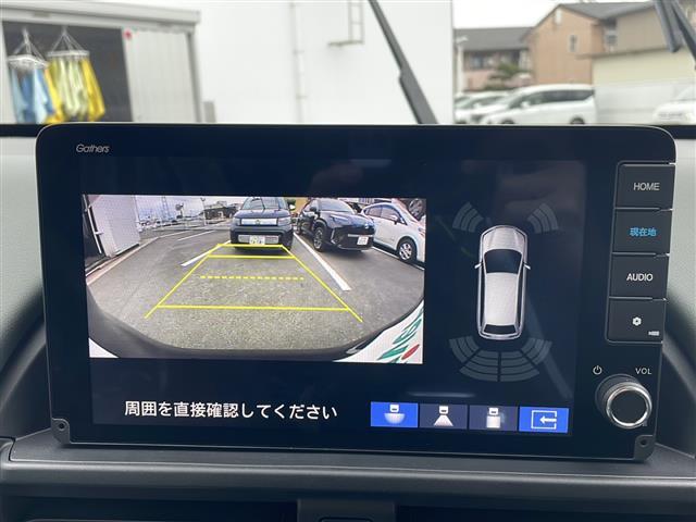 フリード ｅ：ＨＥＶクロスター　純正９インチコネクトナビ　アップルカープレイ　ＢＳＭ　両側パワースライドドア　バックカメラ　前席シートヒーター　追従クルーズコントロール　コーナーセンサー　ＵＳＢ　ＬＥＤ　ハーフレザーシート（4枚目）