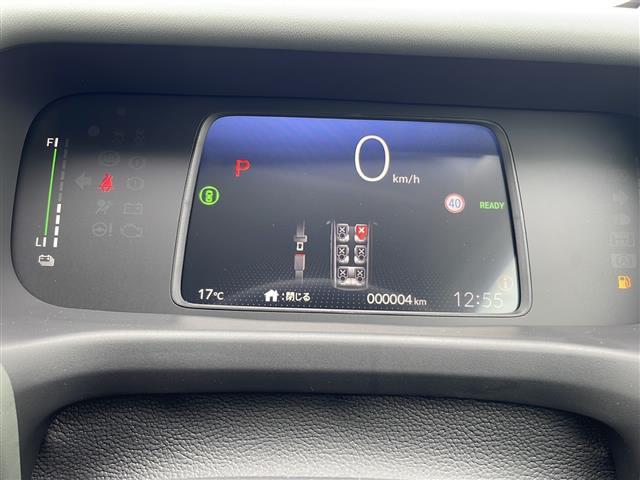 フリード ｅ：ＨＥＶクロスター　純正９インチコネクトナビ　アップルカープレイ　ＢＳＭ　両側パワースライドドア　バックカメラ　前席シートヒーター　追従クルーズコントロール　コーナーセンサー　ＵＳＢ　ＬＥＤ　ハーフレザーシート（10枚目）