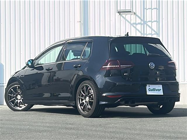 ゴルフＲ ベースグレード　純正ナビ　バックカメラ　本革シート　ＥＴＣ　スペアキー　前後ドラレコ　前後クリアランスソナー　シートヒーター　パワーシート　ＡＣＣ　オートライト　電動格納ミラー　革巻きステアリング　禁煙車（43枚目）