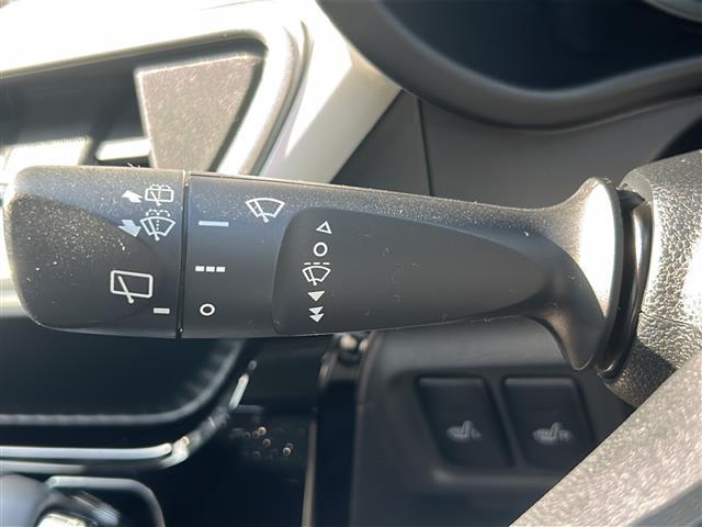 【クルマのある生活に、もっと安心を。】ガリバーの保証は、走行距離は無制限！電球や消耗品やナビ等の社外品も保証対象。末永いカーライフに対応する充実した保証内容です。