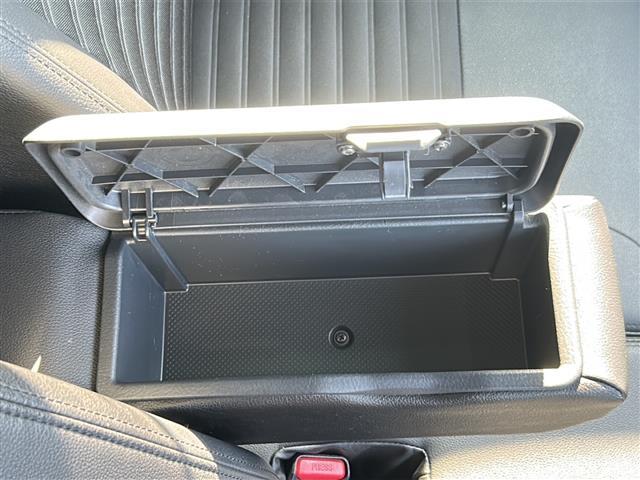 ◆せっかく見つけたお気に入りの１台を遠いからとあきらめてほしくない！遠方でも陸送を承れます。※エリアによって陸送料金が異なりますので詳細はスタッフまでお問合せください◆