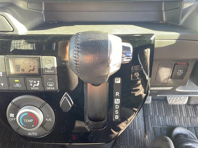 ウェイク ＧターボＳＡＩＩ　純正ナビ　両側パワースライドドア　バックカメラ　ドライブレコーダー　ＥＴＣ　スペアキー　ＬＥＤオートライト　電動格納ミラー　ＰＣＳ　純正フロアマット　純正ドアバイザー　ＬＥＤフォグライト　禁煙車（12枚目）