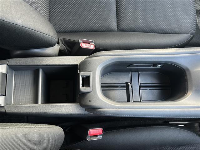 ヴェゼル Ｘ・ホンダセンシング　社外ナビ　バックカメラ　ビルトインＥＴＣ　前後クリアランスソナー　スペアキー　ドラレコ　ＵＳＢ給電　追従クルーズコントロール　レーンキープアシスト　ＬＥＤオートライト　電動格納ミラー　純正ＡＷ　禁煙車（29枚目）