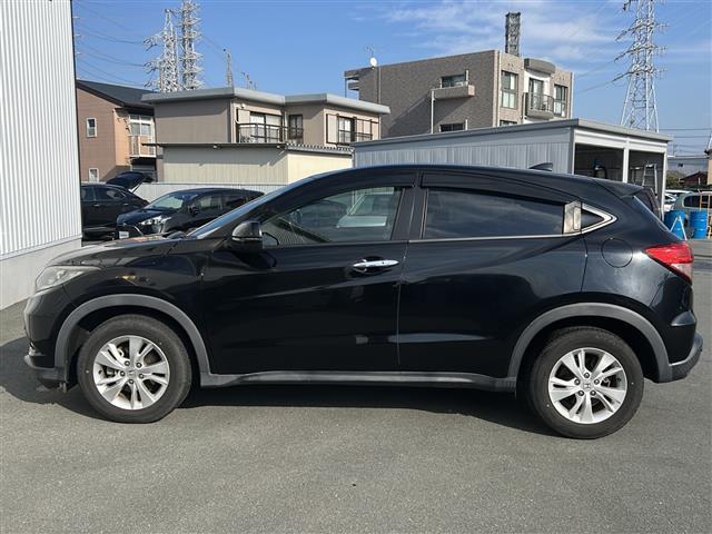 ヴェゼル Ｘ・ホンダセンシング　社外ナビ　バックカメラ　ビルトインＥＴＣ　前後クリアランスソナー　スペアキー　ドラレコ　ＵＳＢ給電　追従クルーズコントロール　レーンキープアシスト　ＬＥＤオートライト　電動格納ミラー　純正ＡＷ　禁煙車（33枚目）