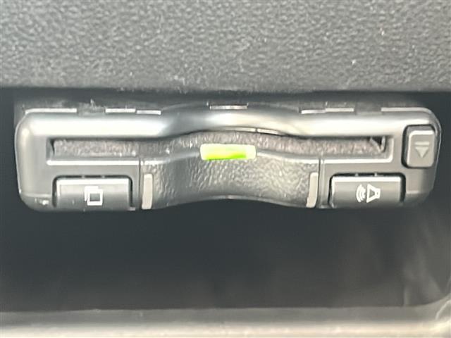 ムーヴキャンバス Ｇメイクアップリミテッド　ＳＡＩＩＩ　純正ナビ　パノラマモニター　ＥＴＣ　両側パワースライドドア　前方ドラレコ　ＵＳＢ給電　ＬＥＤヘッドライト　オートマチックハイビーム　ＰＳＣ　純正フロアマット　スマートアシスト　禁煙車（7枚目）