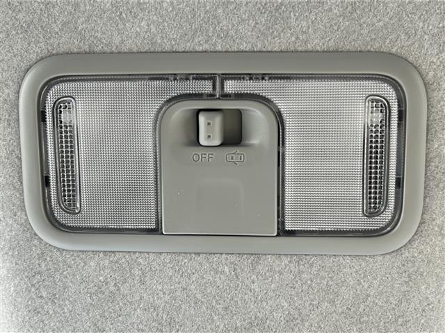 ムーヴキャンバス Ｇメイクアップリミテッド　ＳＡＩＩＩ　純正ナビ　パノラマモニター　ＥＴＣ　両側パワースライドドア　前方ドラレコ　ＵＳＢ給電　ＬＥＤヘッドライト　オートマチックハイビーム　ＰＳＣ　純正フロアマット　スマートアシスト　禁煙車（19枚目）