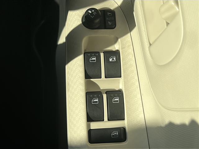 ムーヴキャンバス Xリミテッド SAIII 社外7型ナビ.フルセグTV 両側パワスラ ETC アイドリングストップ オートライト オートハイビーム スマートアシストIII Bluetooth.CD.DVD再生 ヘッドライトレベライザー 禁煙車(11枚目)