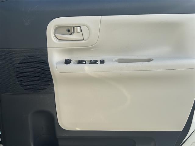 ムーヴキャンバス Xリミテッド SAIII 社外7型ナビ.フルセグTV 両側パワスラ ETC アイドリングストップ オートライト オートハイビーム スマートアシストIII Bluetooth.CD.DVD再生 ヘッドライトレベライザー 禁煙車(27枚目)