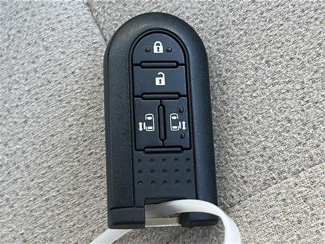 ムーヴキャンバス Ｇメイクアップ　ＳＡＩＩＩ　社外ナビ　バックカメラ　社外前方ドラレコ　両側パワースライドドア　社外ＥＴＣ　コーナーセンサー　ベンチシート　ＬＥＤヘッドライト　オートライト　ステアリングスイッチ　純正ホイールキャップ　禁煙車（17枚目）