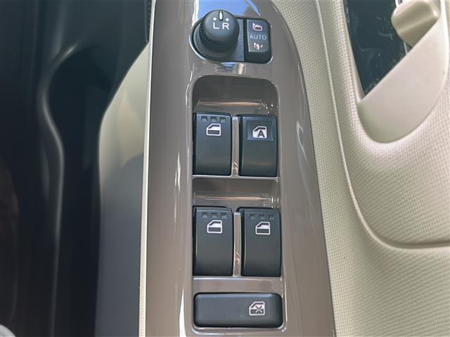 ムーヴキャンバス GメイクアップVS SAIII 純正SD8型ナビ 両側パワースライドドア バックカメラ 全周囲カメラ シートヒーター 純正前方ドラレコ スマートキー ETC USB給電 ステアリングリモコン オートライト 禁煙車(10枚目)