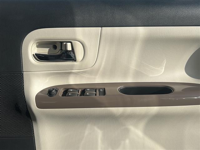 ムーヴキャンバス GメイクアップVS SAIII 純正SD8型ナビ 両側パワースライドドア バックカメラ 全周囲カメラ シートヒーター 純正前方ドラレコ スマートキー ETC USB給電 ステアリングリモコン オートライト 禁煙車(24枚目)