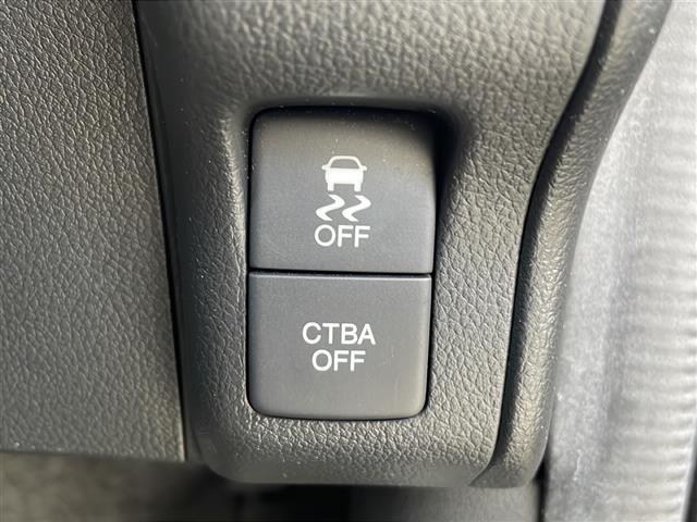 N-BOXカスタム G・Lパッケージ 純正7型ナビ 片側パワースライドドア バックカメラ 社外前後ドラレコ スペアキー ベンチシート チップアップシート オートライト フォグライト 純正AW 電動格納ミラー 禁煙車(8枚目)