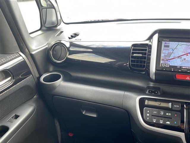 N-BOXカスタム G・Lパッケージ 純正7型ナビ 片側パワースライドドア バックカメラ 社外前後ドラレコ スペアキー ベンチシート チップアップシート オートライト フォグライト 純正AW 電動格納ミラー 禁煙車(17枚目)